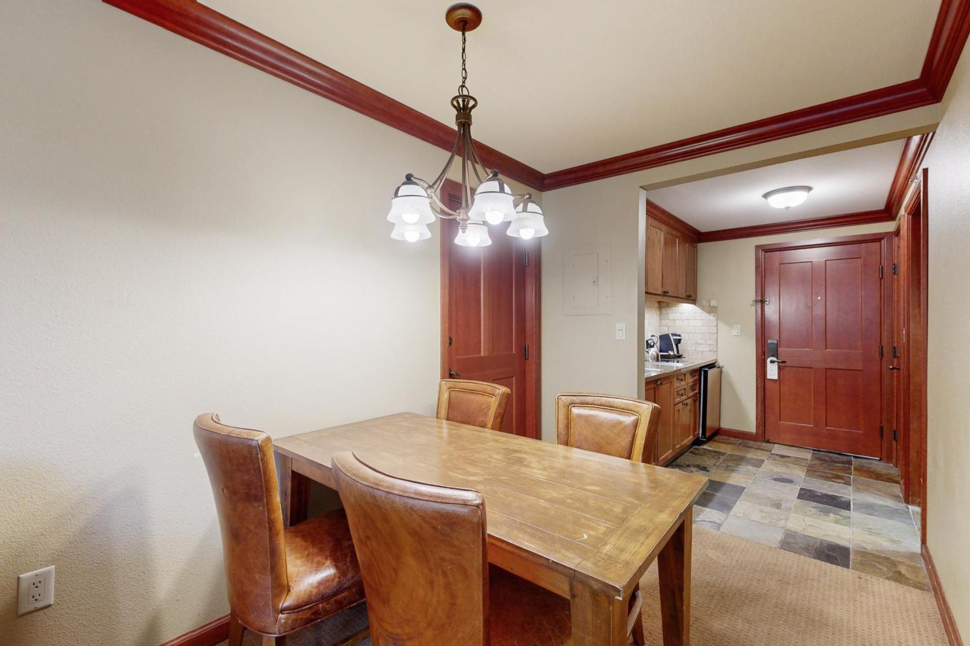 Resort At Squaw Creek オリンピックヴァリー 部屋 写真